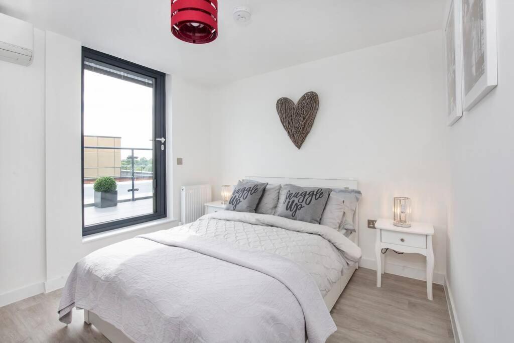 2 Bedroom Penthouse - Large Balcony - Minster View York Bagian luar foto